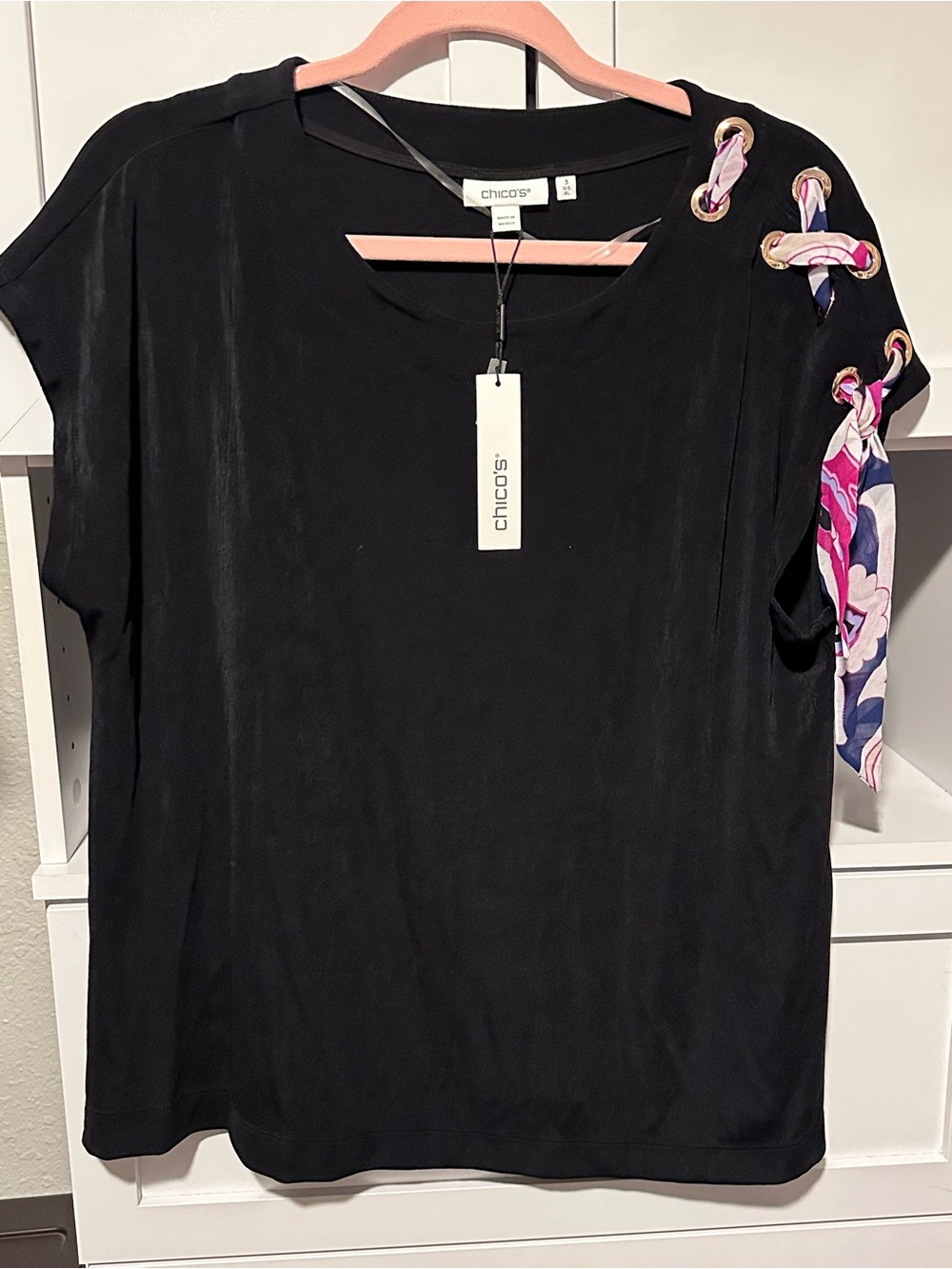 NWT Chico's Travelers Black Shoulder Scarf Tie Top Size 3 XL